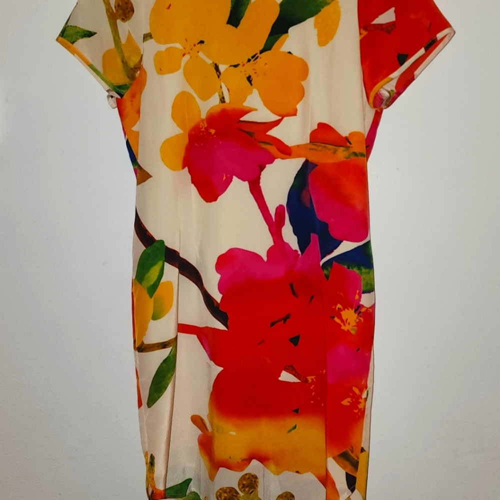 Gorgeous One Piece Floral Dress by Yumi Kim